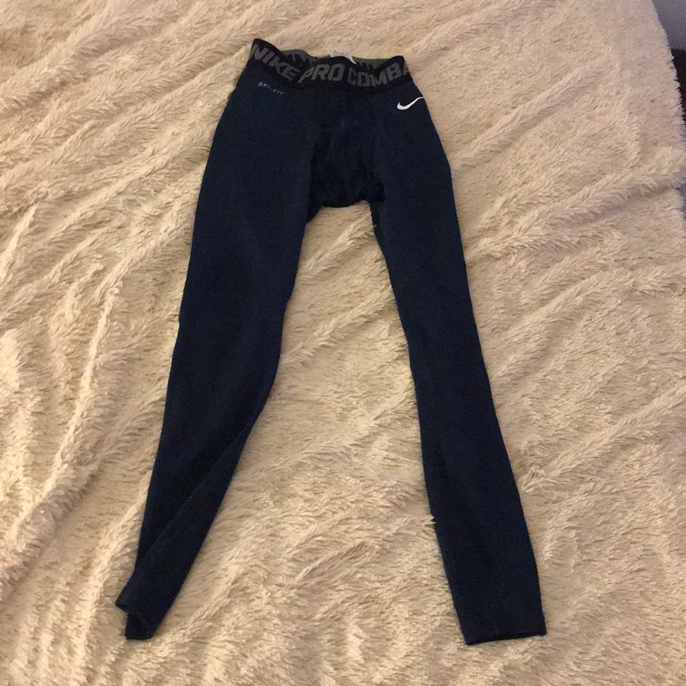 Nike pro combat leggings